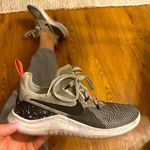 Nike Free TR8 Trainer White Black Size 6.5
